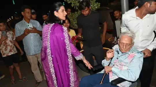व् 