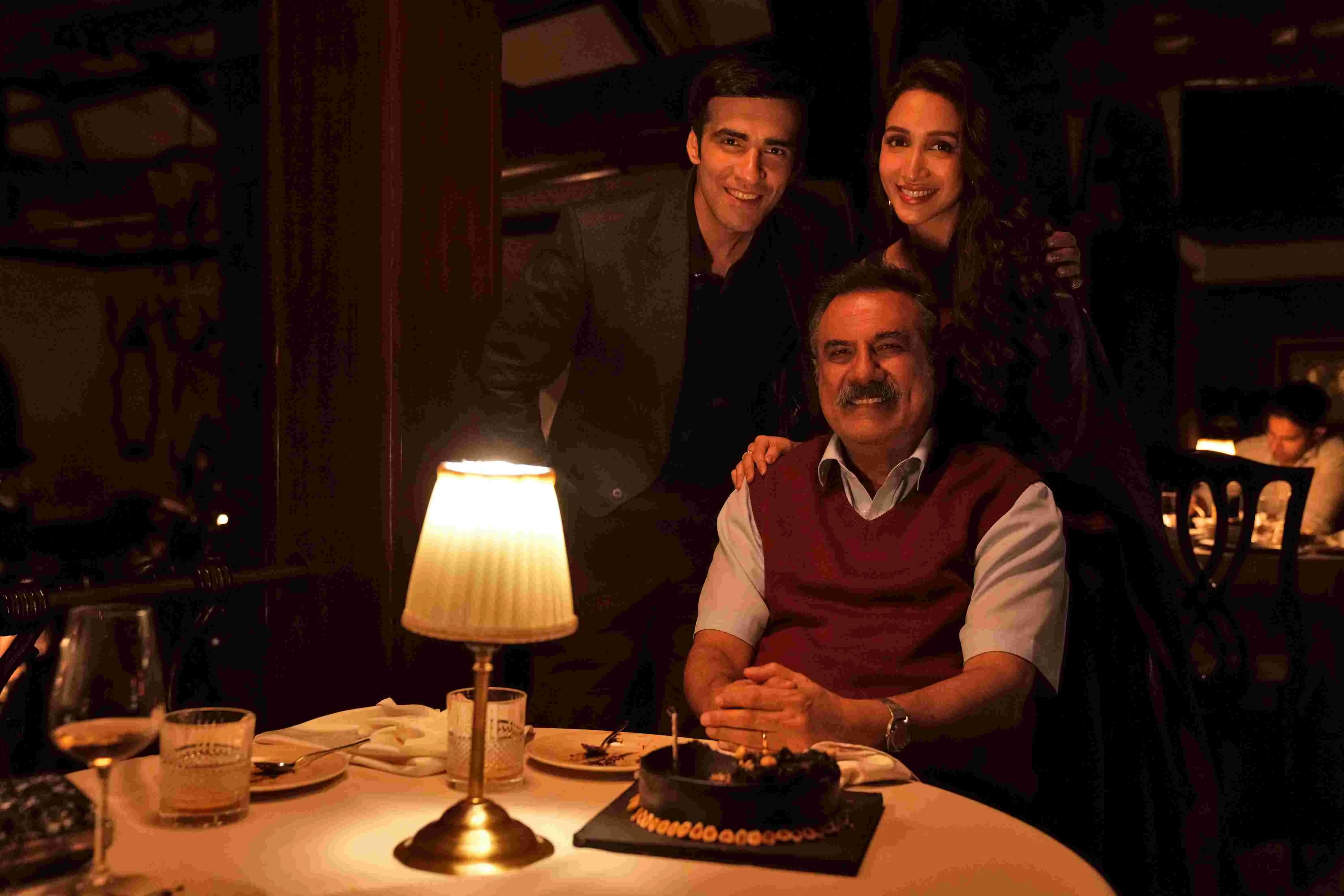 FILM REVIEW- THE MEHTA BOYS