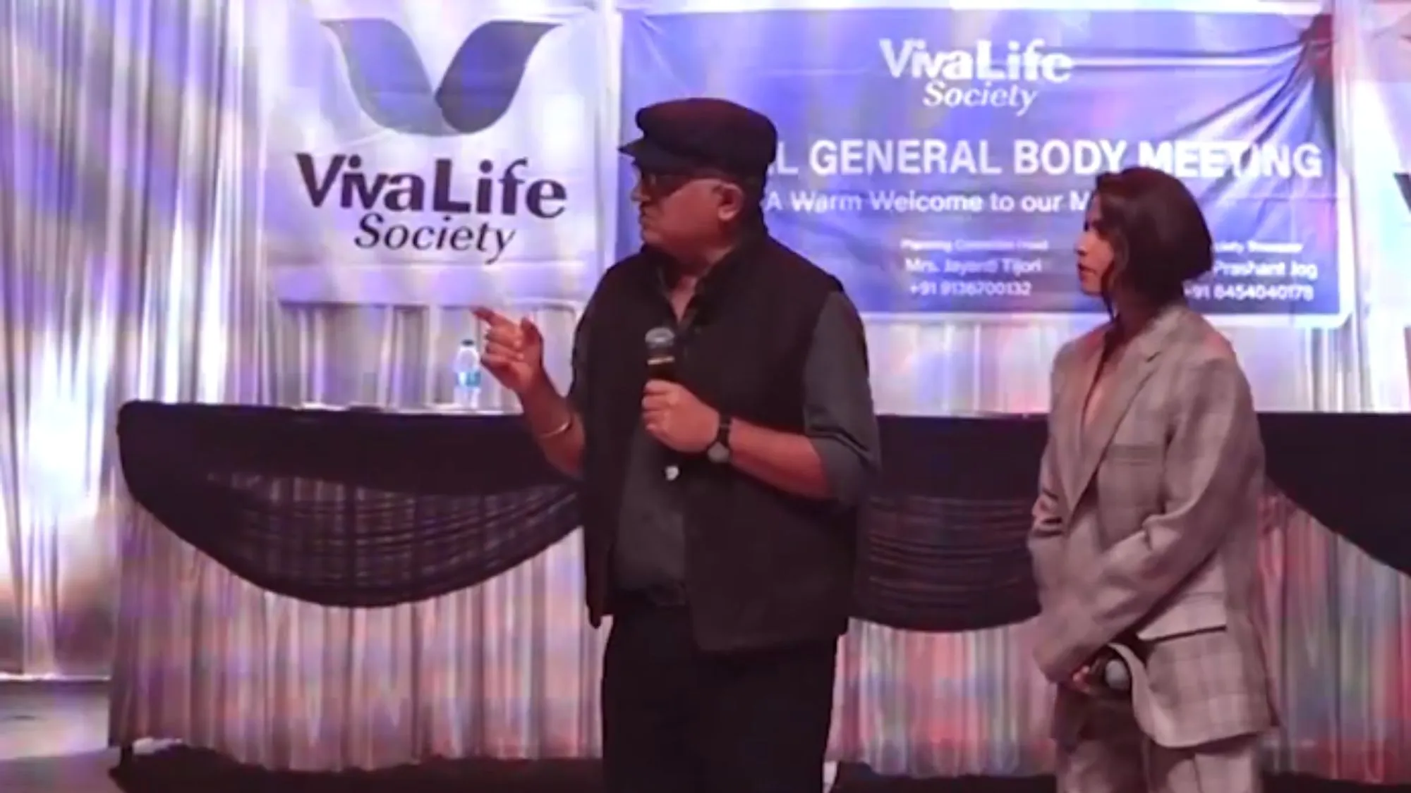 Gajraj Rao Jokes About Learning Medicines in Dabba