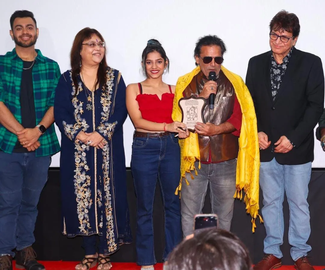 International celeb guests applaud talented actor Daniel as he debuts with hit-banger video Tick Tock Dreams directed by Nileish Malhotra (1)