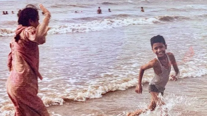 vicky kaushal family father mother childhood