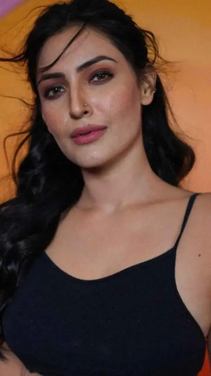 Interaction With Shivangi Verma As She Talking About Badass Ravi Kumar