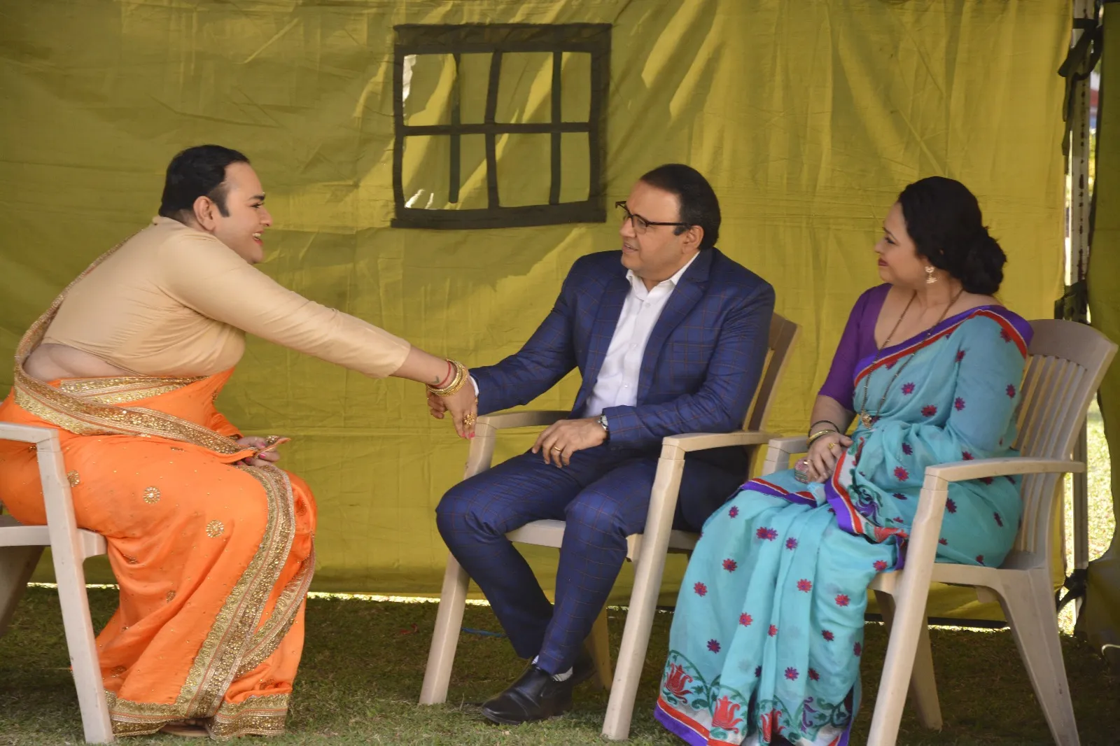 Sneak Peek of Today TMKOC Episode Bhide and Madhavi The Chase is On