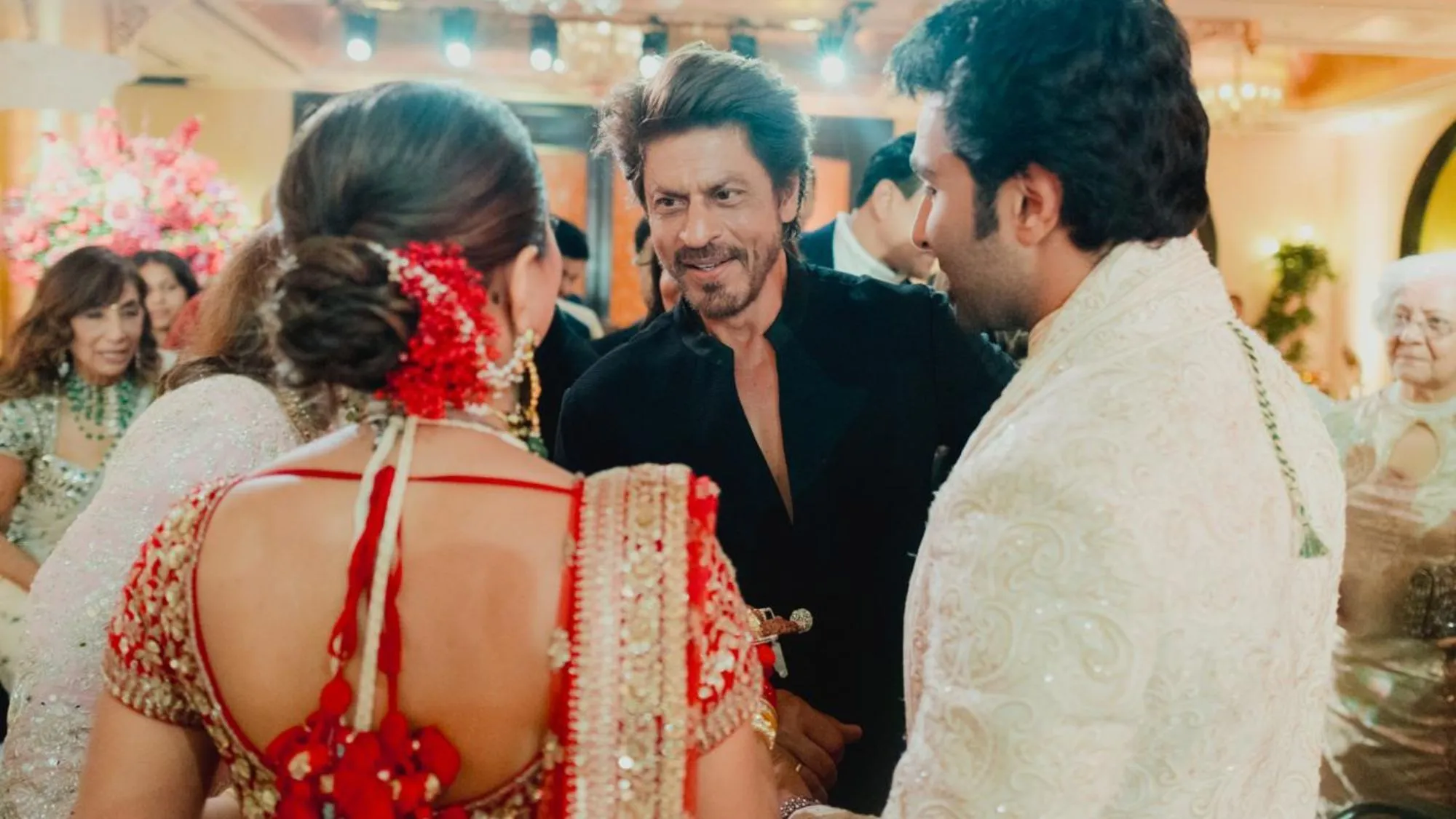Shah Rukh Khan attend Aadar Jain Wedding