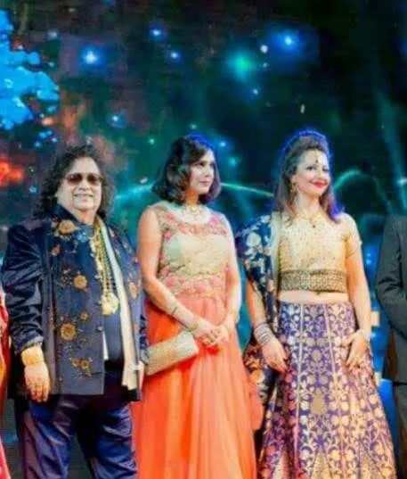Gioconda Vessichelli said I wanted to enjoy my Kumbh in the true sense with the sadhus who live naked