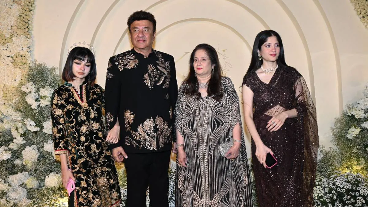 अनु मलिक (Anu Malik and Family)