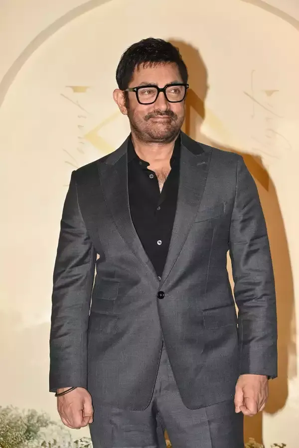 Many big stars attended the wedding reception of Ashutosh Gowarikar son Konark Gowariker