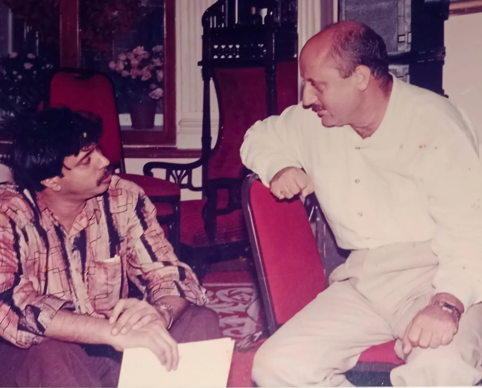 Anupam Kher with sr journalist Chaitanya Padukone (3)