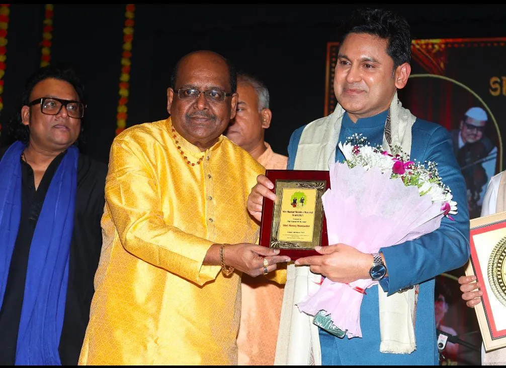 Sonu Nigam,honoured with Shri Shankar Shambhu Memorial Award 2025