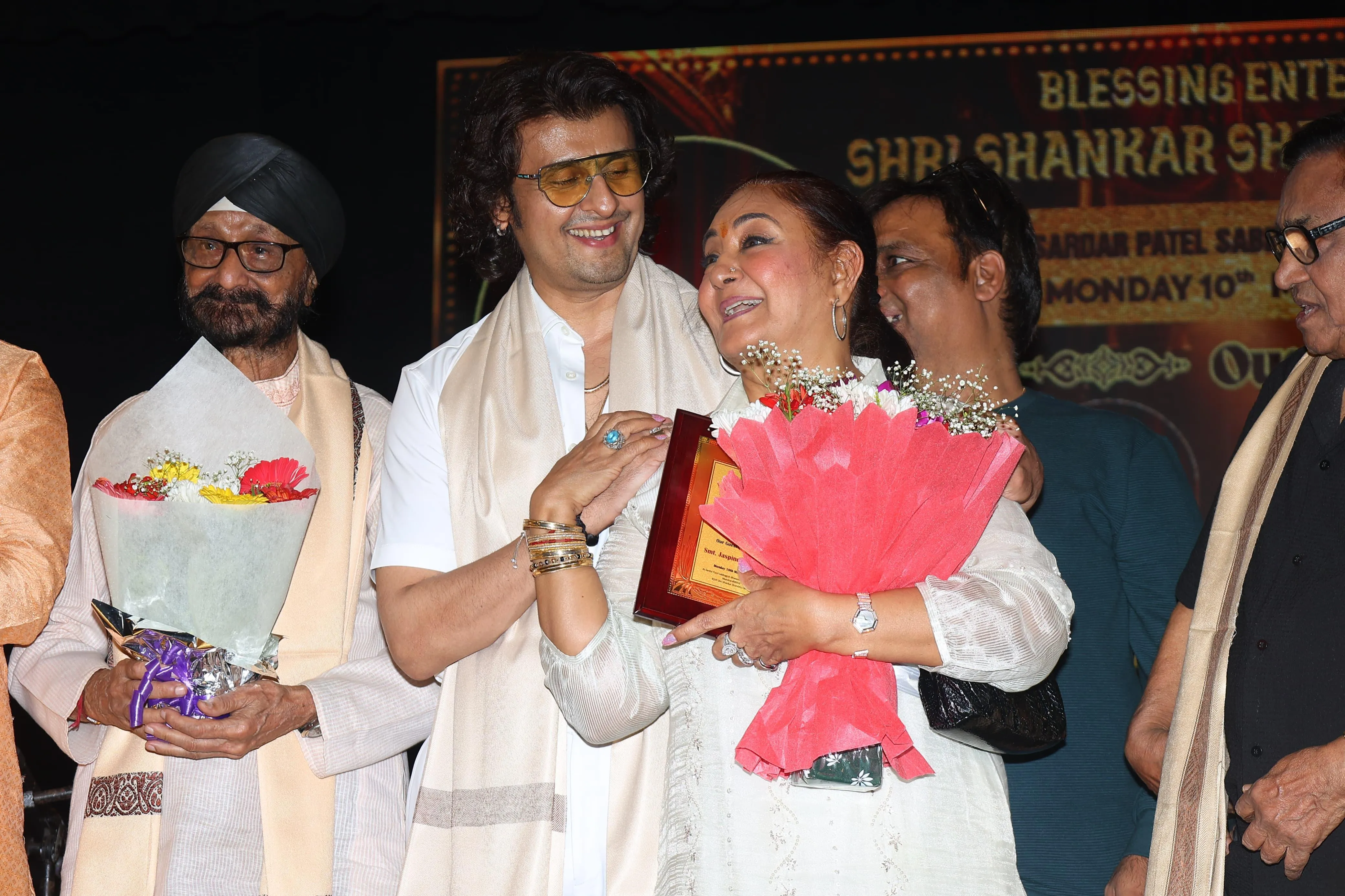 Sonu Nigam,honoured with Shri Shankar Shambhu Memorial Award 2025