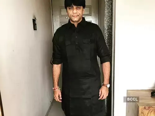 Tanmay Vekaria