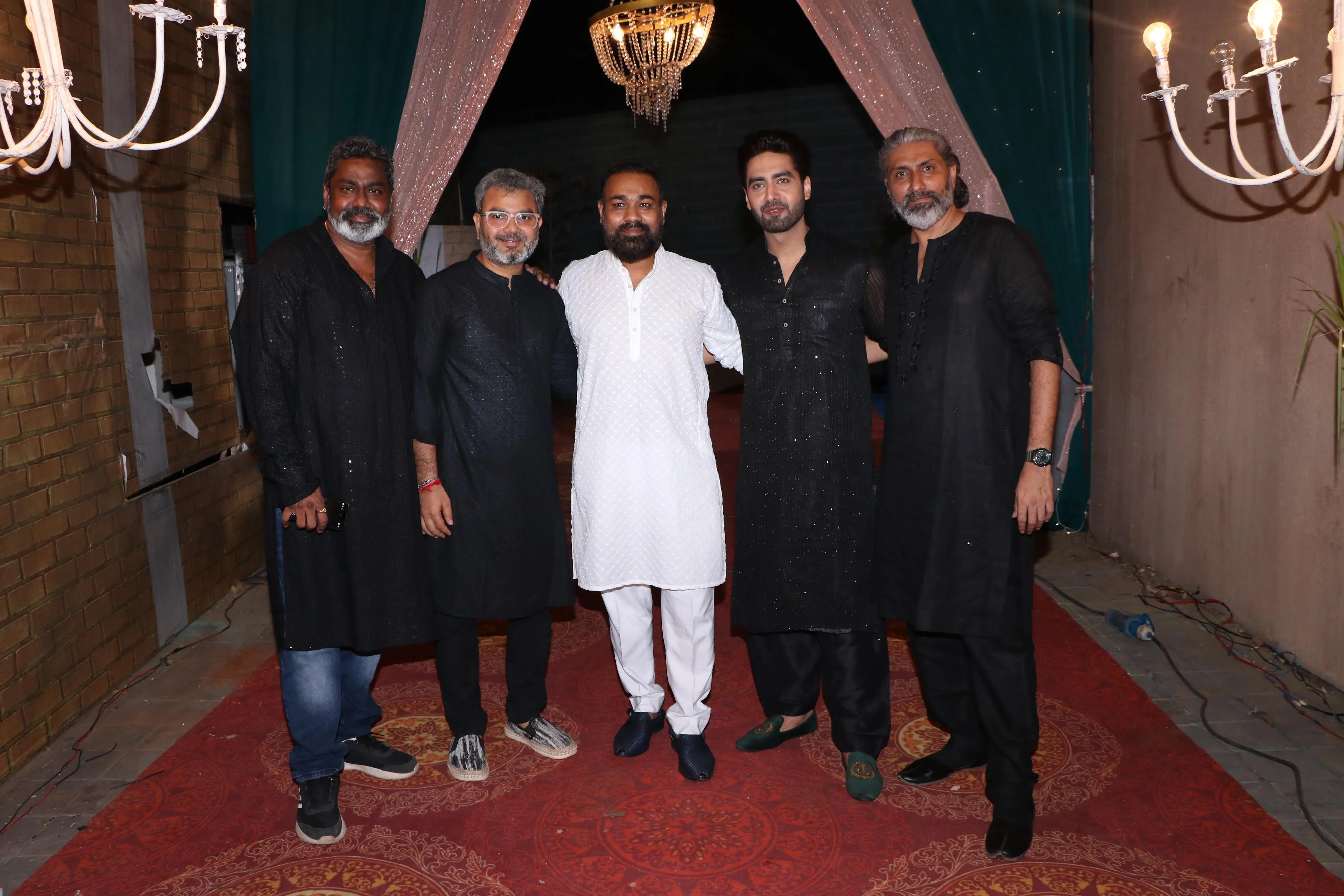 Many stars including Rupali Ganguly Anita Raj Samridhii Shukla and Rohit Purohit were seen at Rajan Shahi Iftar party