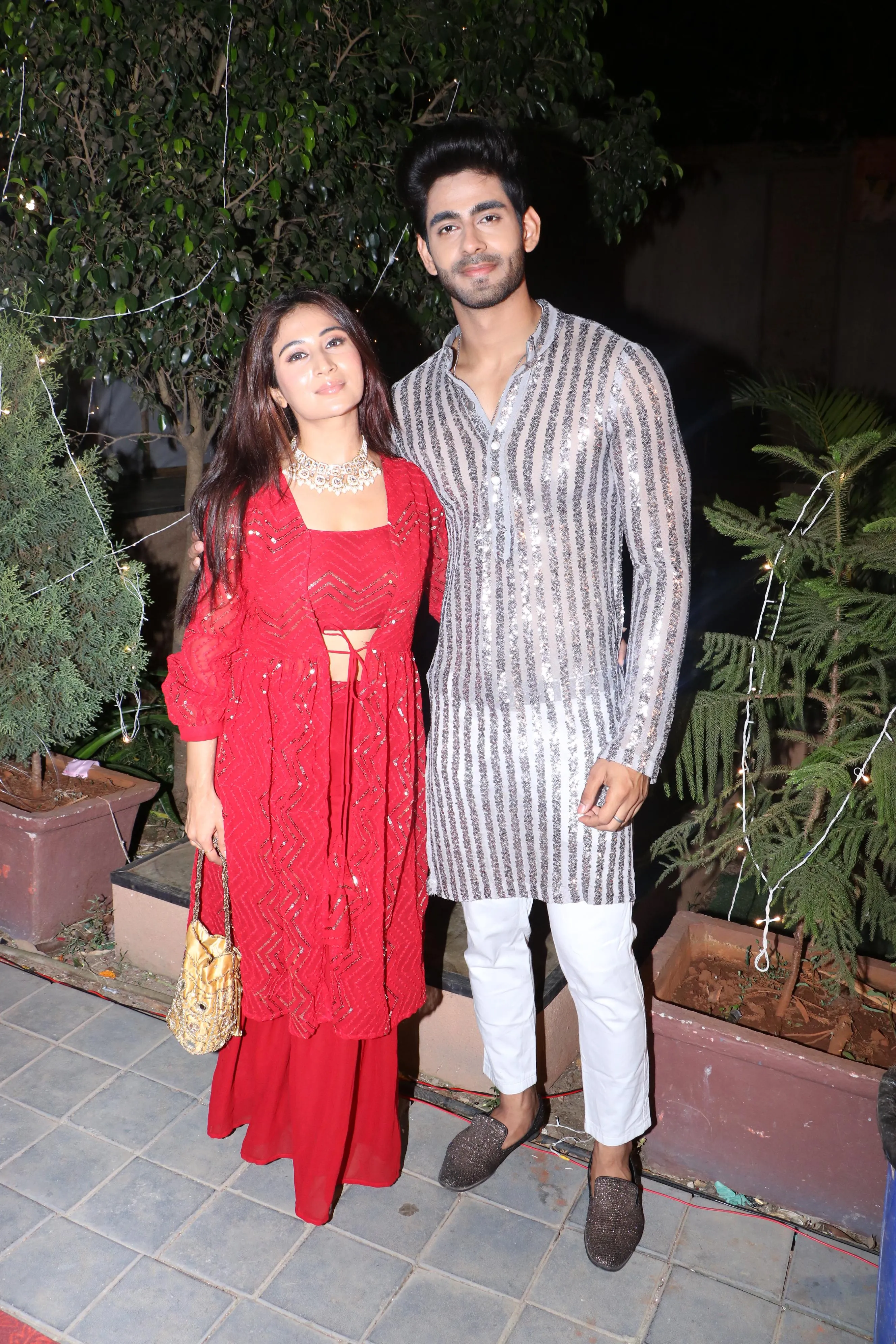 Many stars including Rupali Ganguly Anita Raj Samridhii Shukla and Rohit Purohit were seen at Rajan Shahi Iftar party