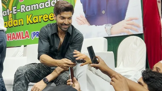 Gurmeet Choudhary Bhamla Foundation Ramadan Party