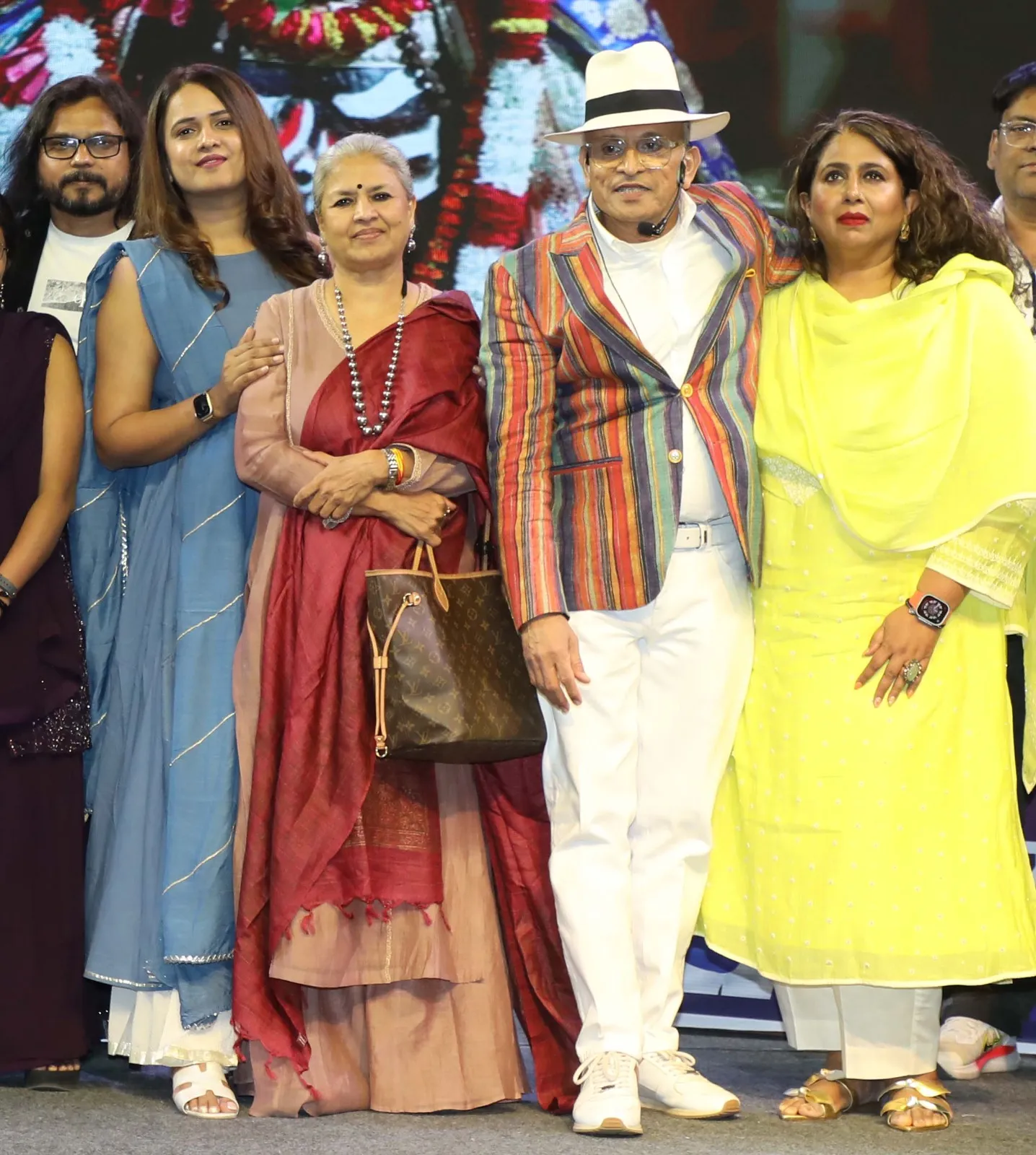 Ujjaini Antakshari adorned with shlokas and couplets Dr.Annu Kapoor took over hosting in Vikramotsav 2025