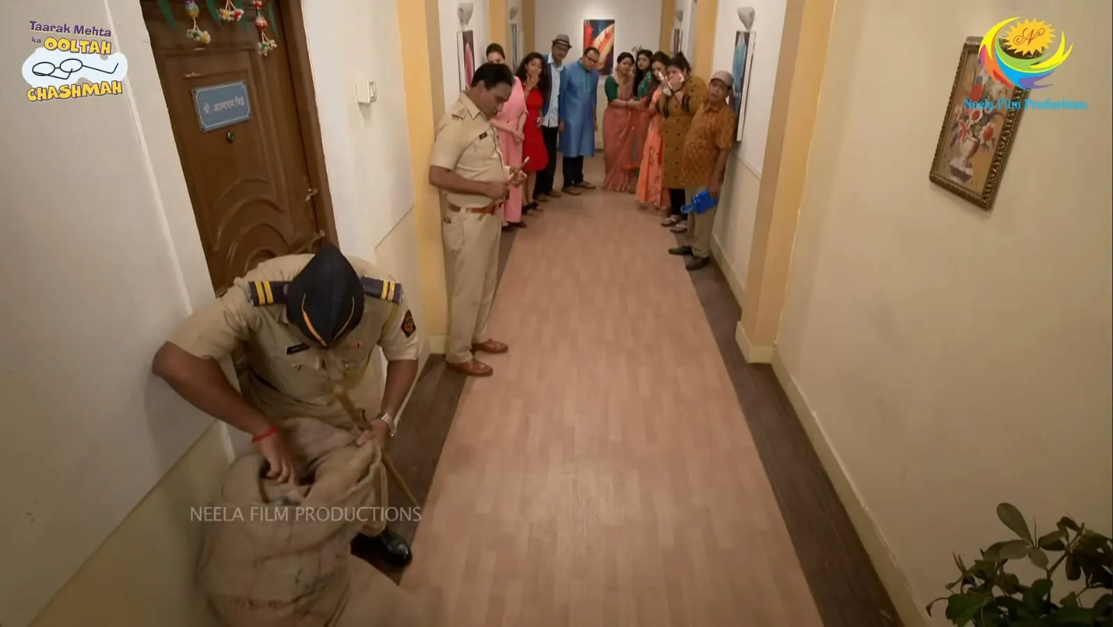 TMKOC Today Episode Whats in the mysterious sack outside Bhide house