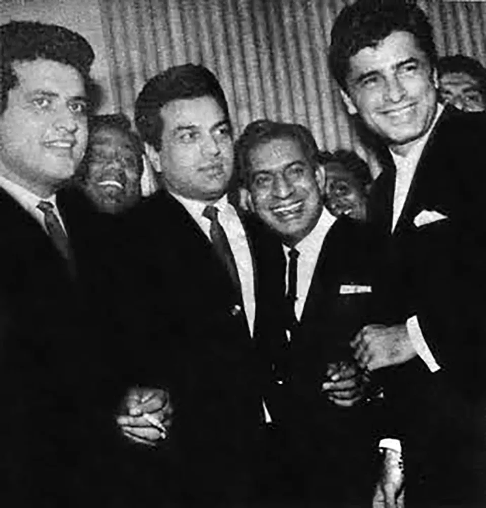 Dharmendra and Manoj Kumar