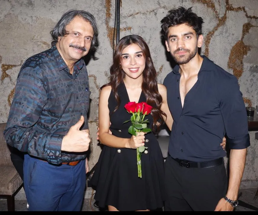 Chaitanya Padukone with Kala Sha Kala pair Eisha Singh and Avinash Mishra