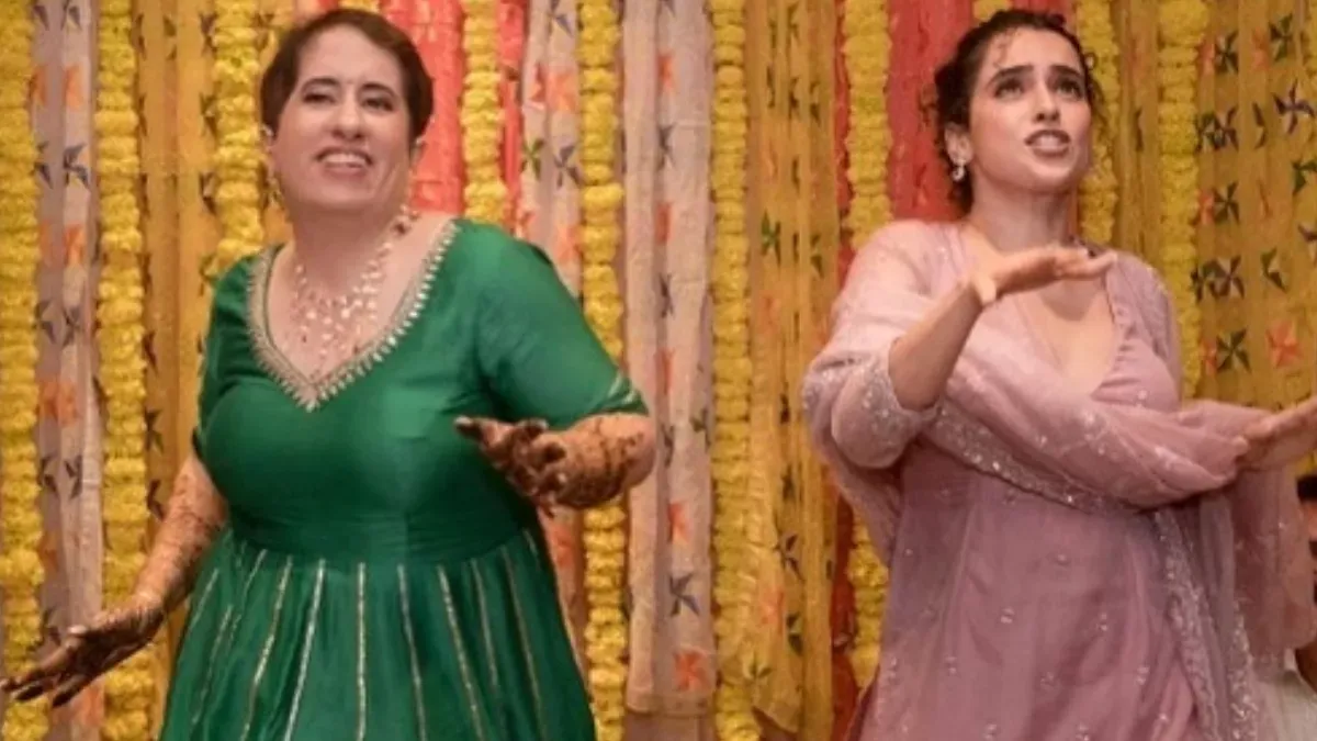sanya malhotra guneet monga
