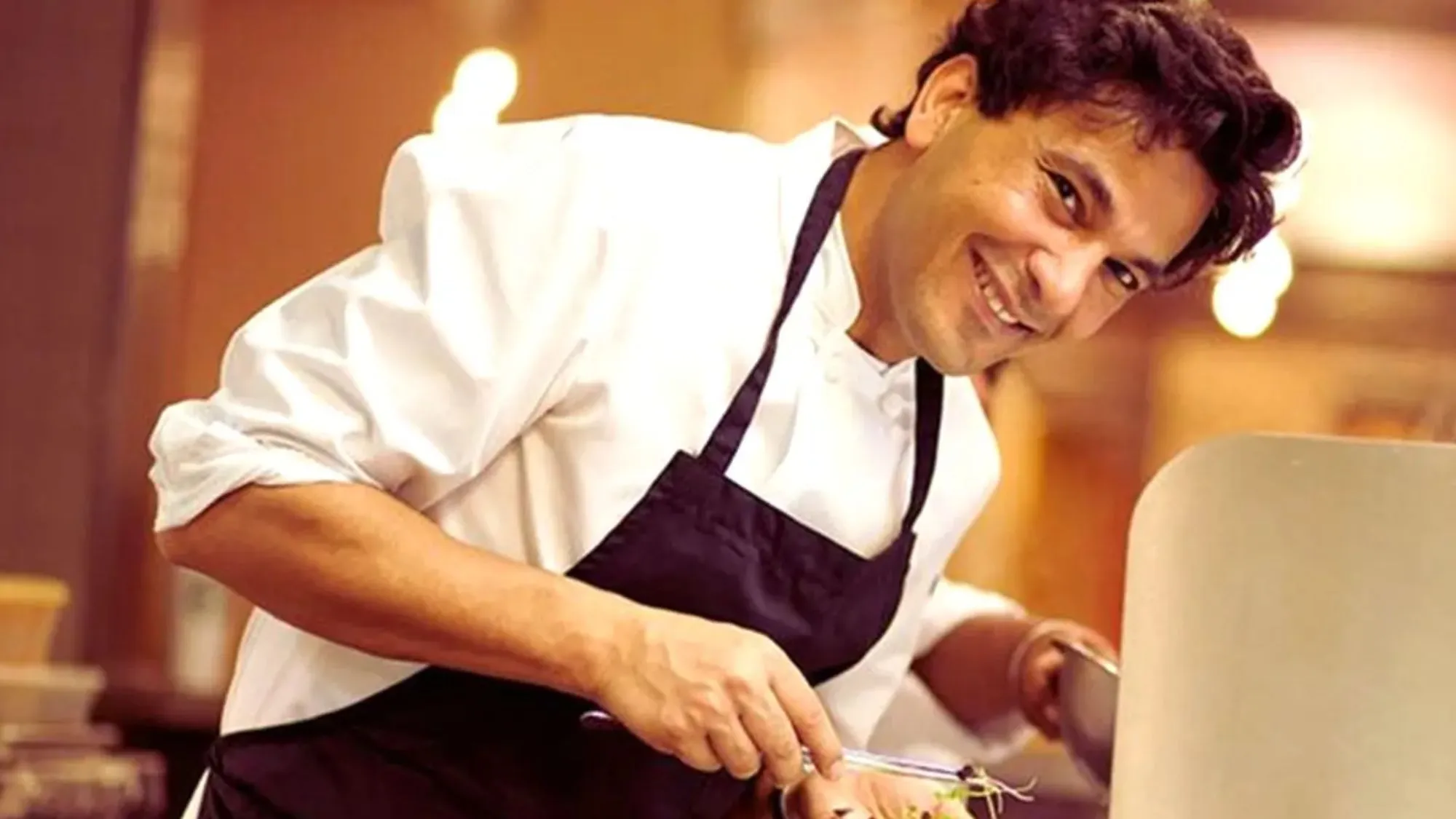 Vikas Khanna 