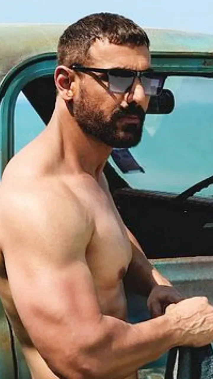 John Abraham (4)