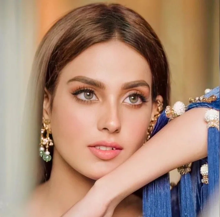 Pakistani actress Iqra Aziz 