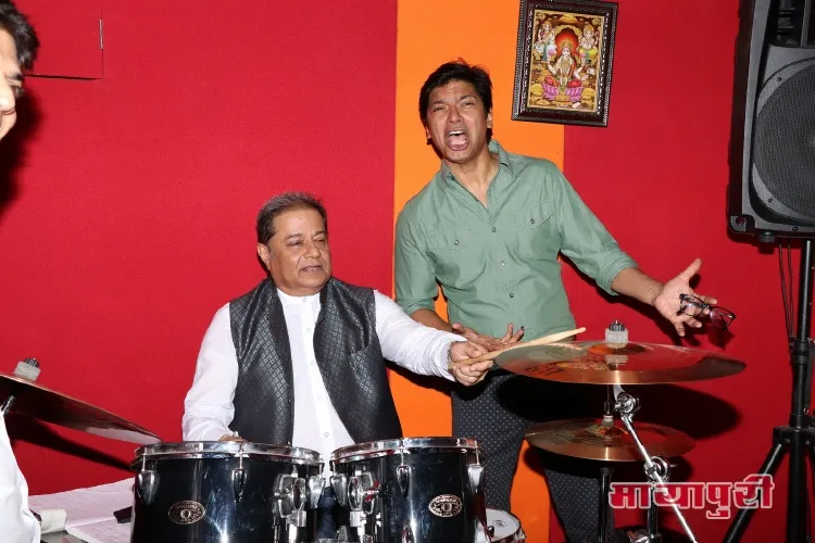 Anup Jalota, Shaan