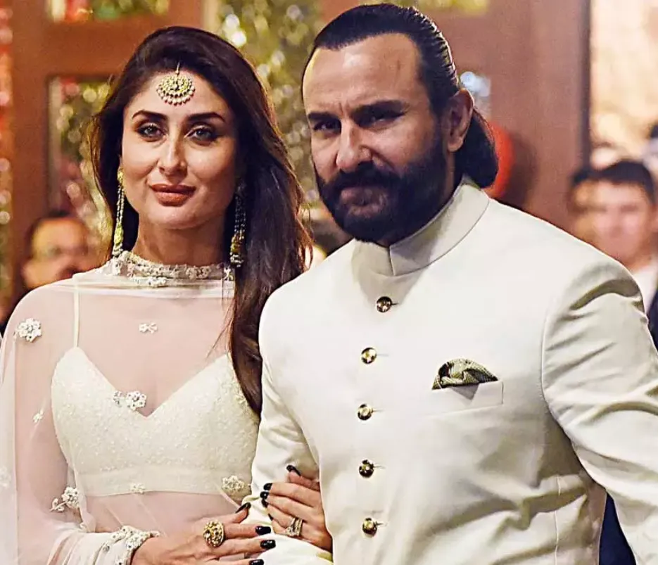 Kareena Saif Divorce Rumours | Saif Ali Khan Kareena Kapoor Tattoo  Controversy | सैफ ने कवर किया हाथ पर बना 'करीना' का टैटू: फैंस हुए चिंतित,  बोले- क्या एक और शादी की