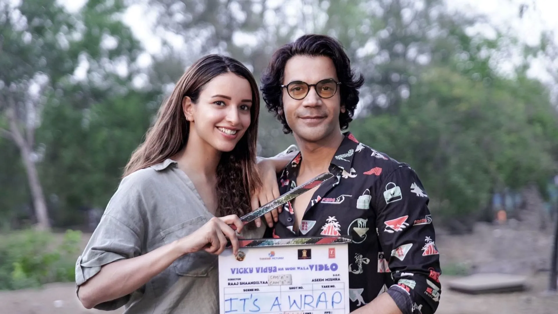 Rajkummar Rao Triptii Dimri Raaj Shaandilyaa Vicky Vidya Ka Woh Wala Video  Wraps Read Details Inside - Entertainment News: Amar Ujala - Vvkwwv:'विक्की  विद्या का वो वाला वीडियो' की शूटिंग हुई पूरी,