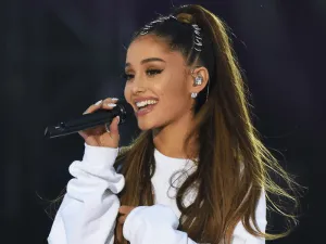 सिंगर Ariana Grande ने तोड़े 20 विश्व रिकॉर्ड