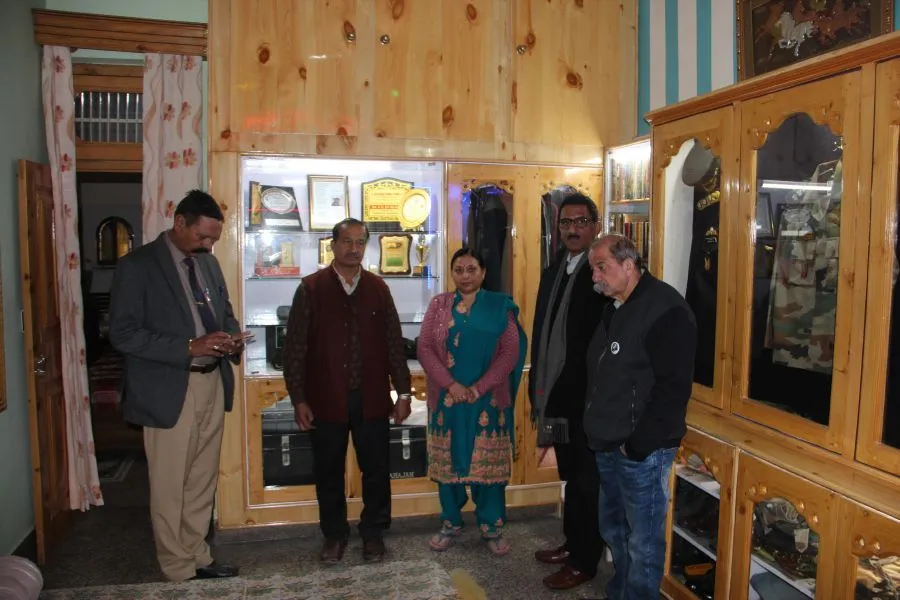 Shri. Sunil Rane, Chairman-Atharva Foundation & Col Sudhir Raje visited Family of Capt Tushar Mahajan, SC at Udampur, J& K 
