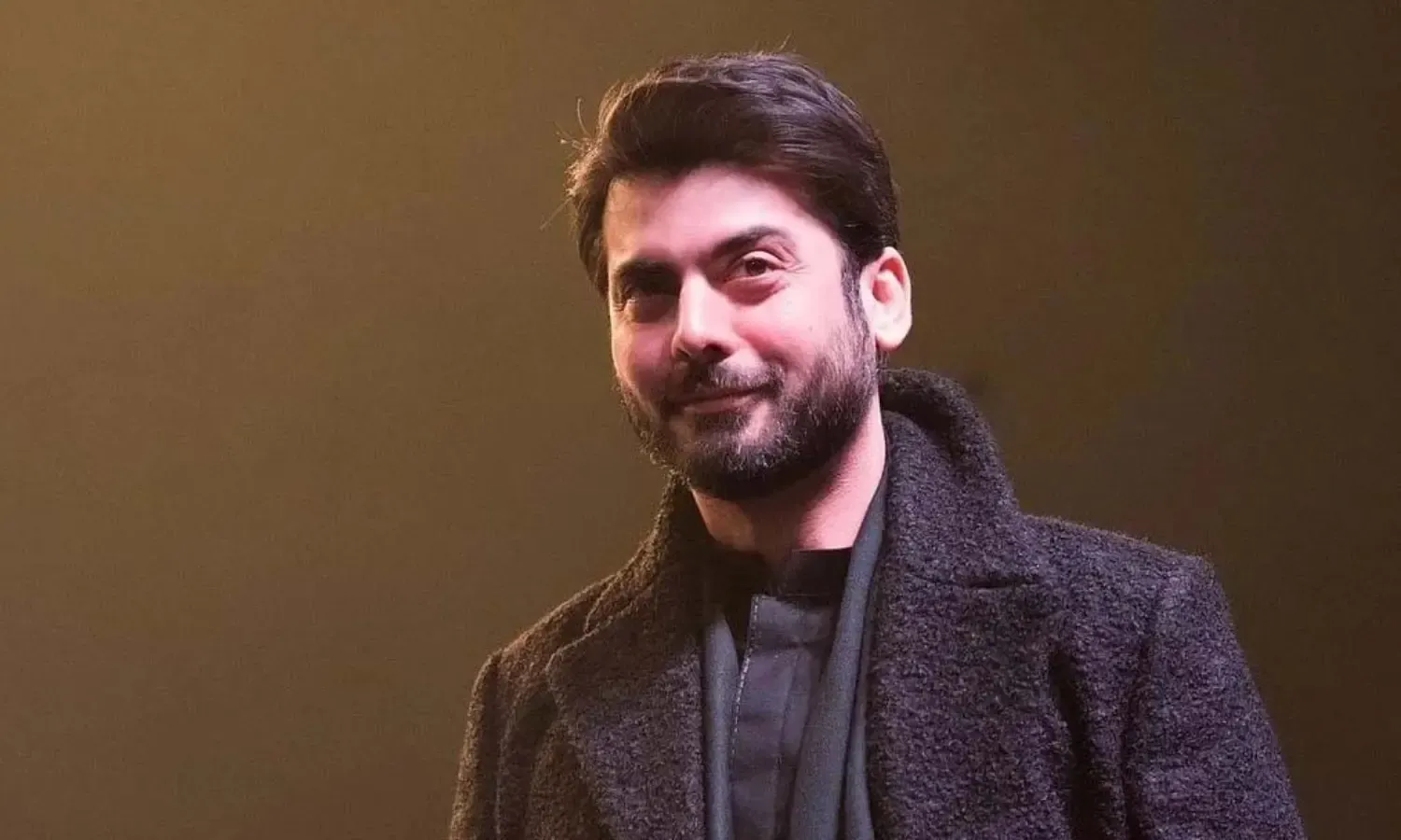 Bollywood : 8 साल बाद बॉलीवुड में वापसी करने को तैयार फवाद खान | Bollywood  : Fawad Khan ready to return to Bollywood after 8 years,Bollywood : 8 साल  बाद बॉलीवुड में