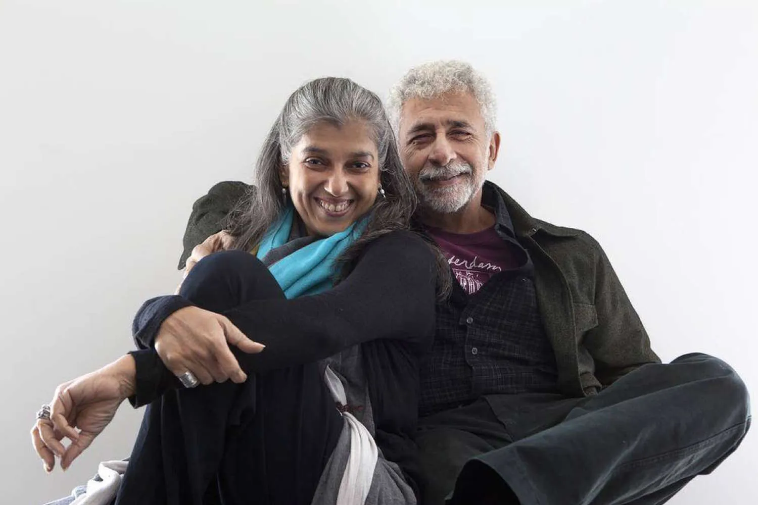 Naseeruddin Shah Ratna Pathak; Actor On His Interfaith Marriage | 'गैर धर्म  में शादी से घरवालों को नहीं थी आपत्ति': नसीरुद्दीन शाह बोले- मां ने कभी  मेरी पत्नी को धर्म ...