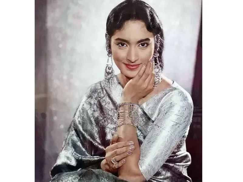 Nutan Birthday Special : 14 की उम्र में फिल्म डेब्यू 16 की उम्र में बनीं मिस इंडिया ,नूतन के निधन के बाद ये दो फिल्में हुईं रिलीज़