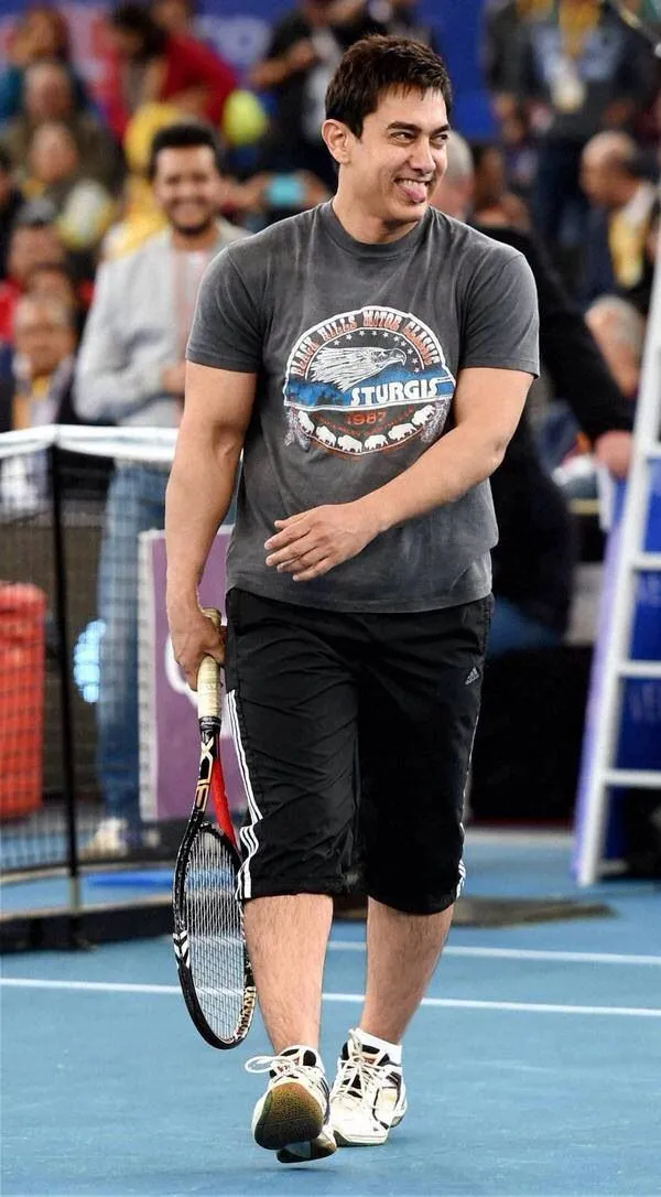 Aamir Khan in international prenier tennis league. | Ünlüler, Indiana,  Fotoğraf