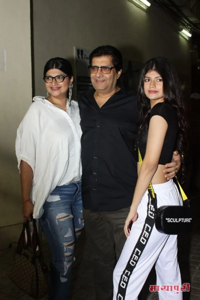 Celebs attend Sui Dhaaga screening