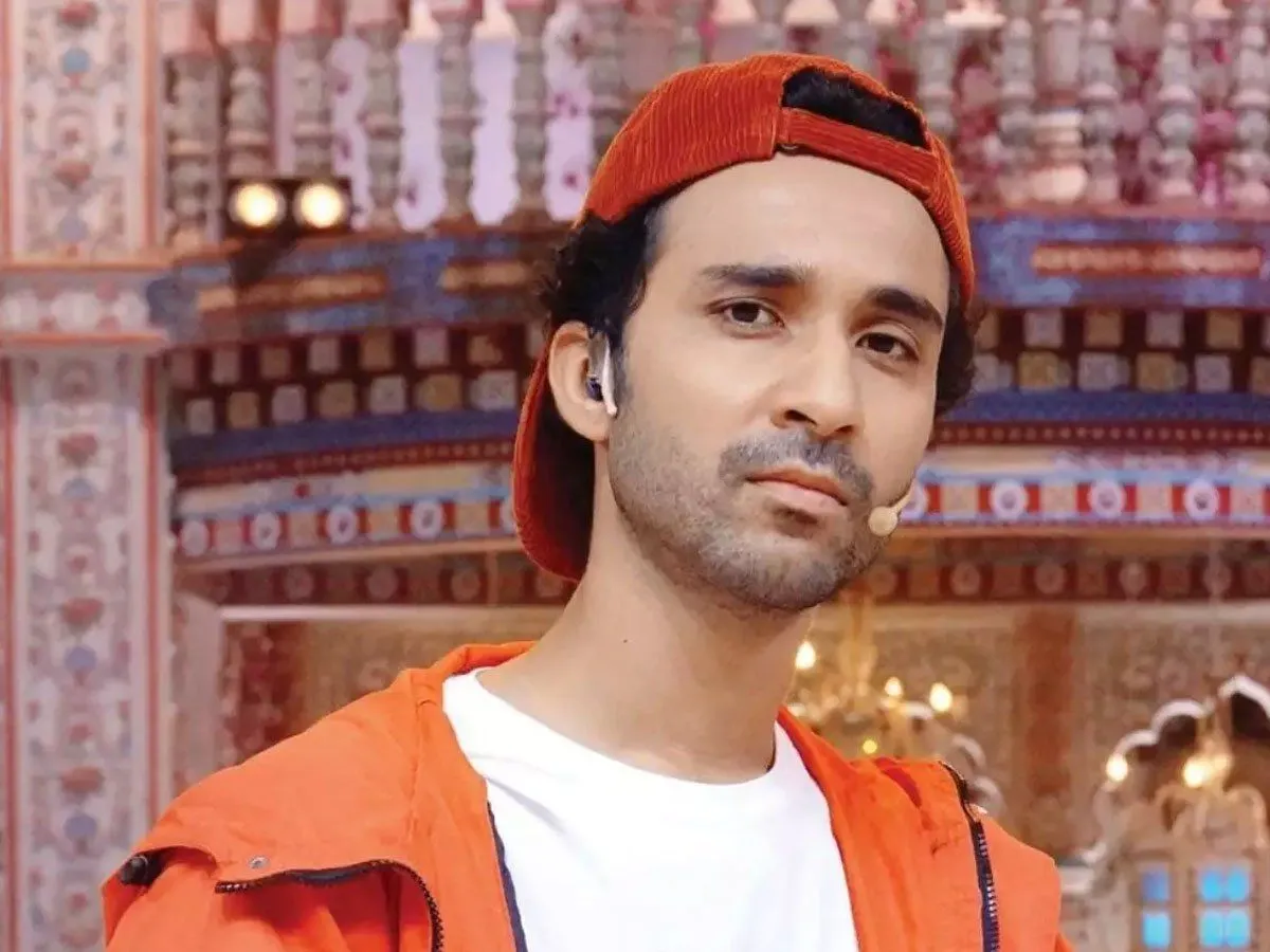 Dance Deewane 3 Host Raghav Juyal Apologizes on Social media after accused  of racial comment on Assam Contestant Dance Deewane 3 के होस्ट Raghav Juyal  को असम कंटेस्टेंट का मजाक उड़ना पड़ा