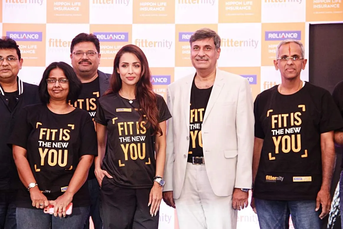 मुंबई में मलाइका अरोड़ा ने लॉन्च किया रिलायंस निप्पॉन लाइफ इंश्योरेंस कंपनी का #WalkPeChal अभियान