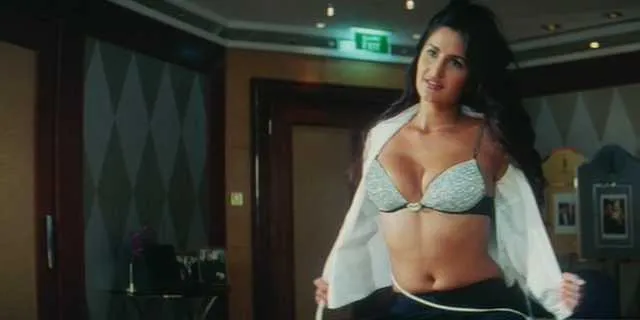 वो बॉलीवुड स्टार्स जिन्होंने B-Grade फिल्मों में भी किया काम (Bollywood Stars B-Grade Film)