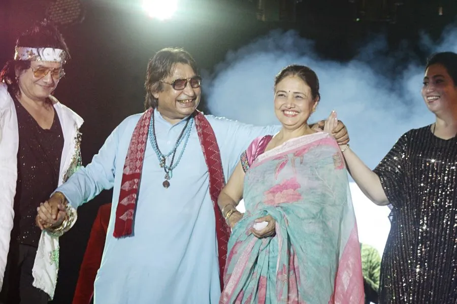 Photos: सिलवासा की श्रीमती जॉयस न्यून्स ने ‘परफेक्ट मिसेज इंडिया 2019’ सीजन-2 का खिताब जीता