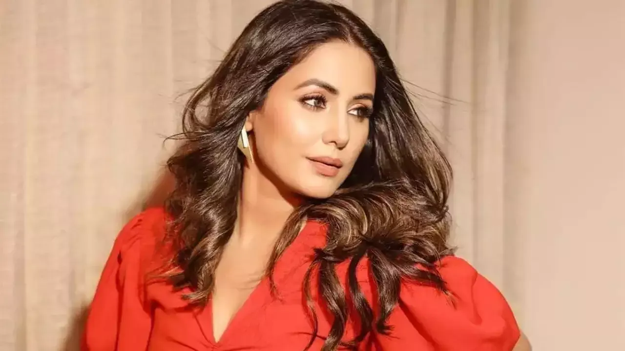 Hina Khan pic: Third Stage Breast Cancer से जूझ रही Hina Khan ने कराया हॉट  फोटोशूट - पर्दाफाश
