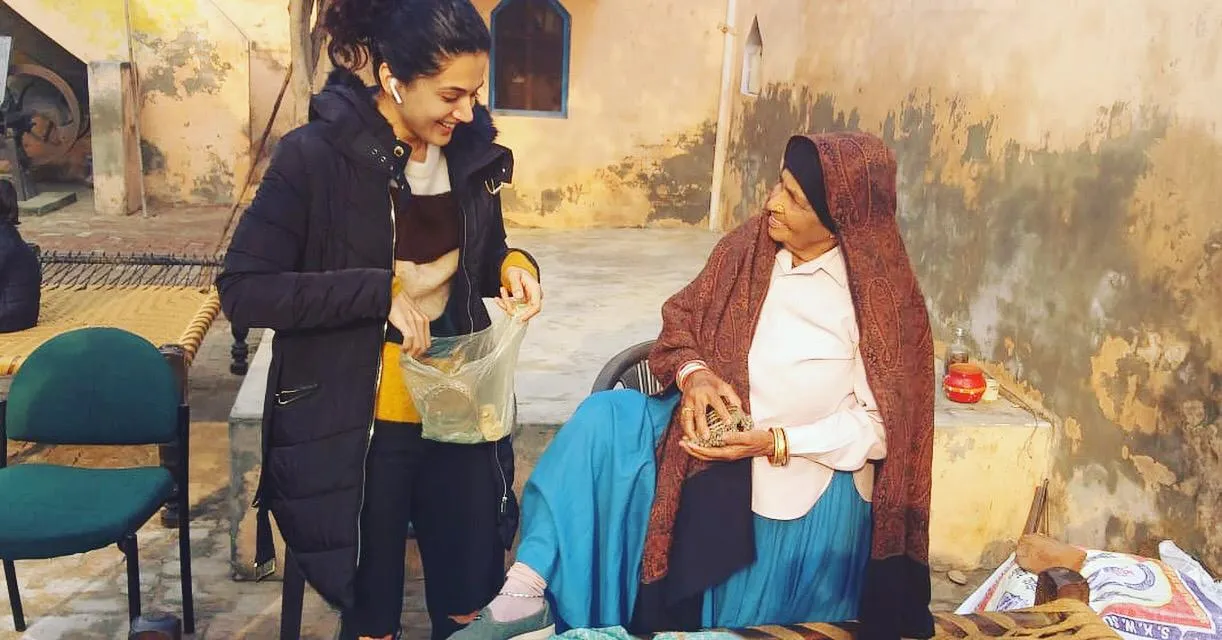 "सांड की आँख" की शूटिंग से पहले तापसी पन्नू ने "रिवॉल्वर दादी" के साथ बिताए कुछ दिन!