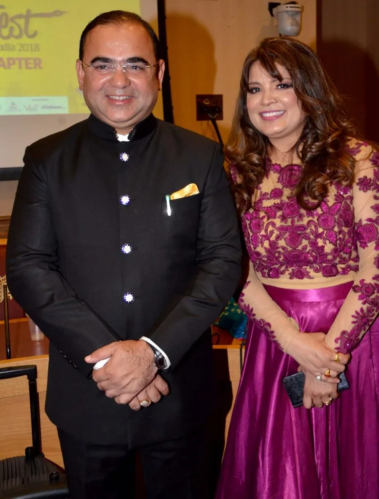 Jaykumar Rawal, Smita Parikh