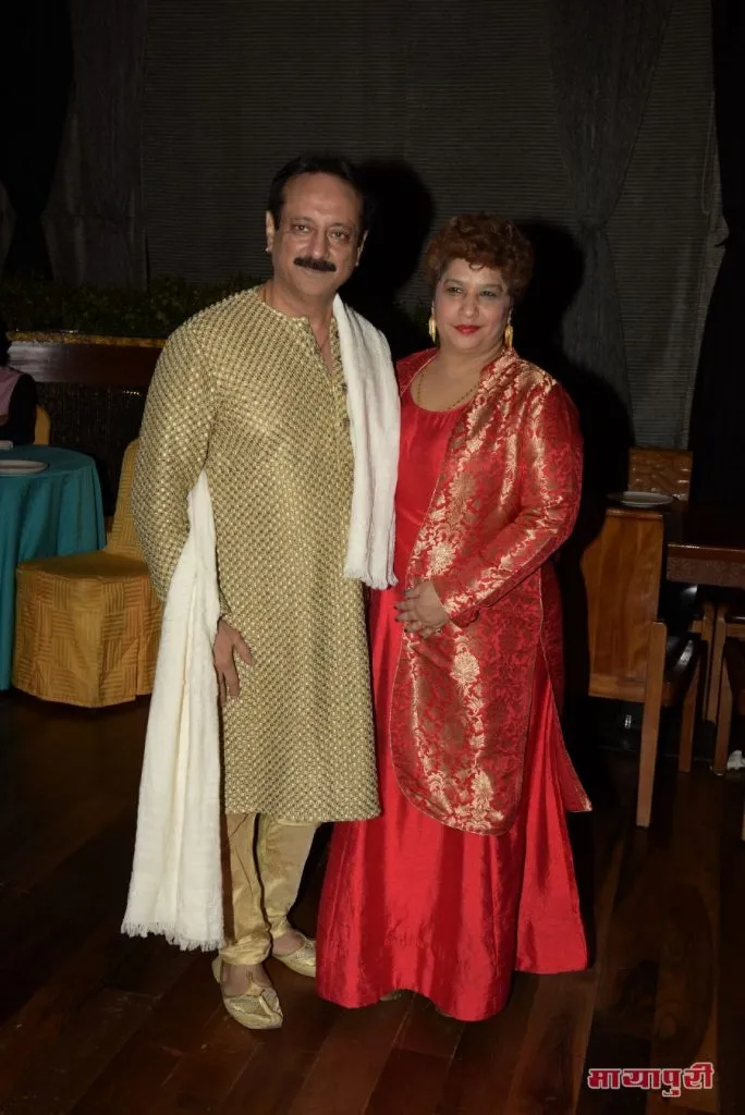 पॉलिटिशियन तजिंदर सिंह तिवाना के भाई इंदर तिवाना और उनकी पत्नी सेरेना तिवाना की पहली लोहड़ी सेलिब्रेशन में शामिल हुए कईं सितारे