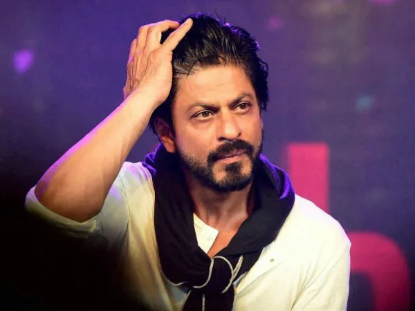 क्या शाहरुख खान की नई फिल्म ‘पठान’ में लव-जेहाद का मैटर भी उठेगा?