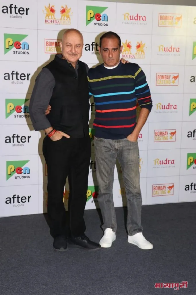 Anupam Kher, Akshaye Khanna