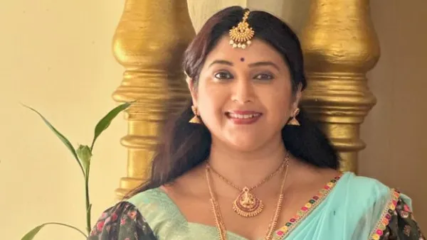 Pavithra Jayaram Death: ఆఫర్ కోసం పడకగది.. లైంగిక వేధింపులు దాటుకొని స్టార్  యాక్టర్‌గా.. పవిత్ర జయరాం లైఫ్ జర్ | pavitra jayaram passed away: Tv  Actress, Trinyani fame faces Casting ...