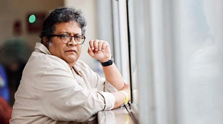 सफलतम फिल्म ‘पिंक’ के बाद फिल्मसर्जक अनिरूद्ध रॉय चौधरी ने यामी गौतम के साथ कोलकाता में फिल्म ‘लॉस्ट’ की शूटिंग शुरू की