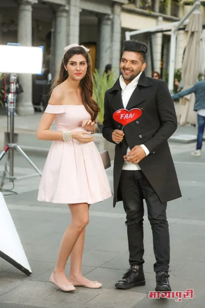 Elnaaz Norouzi, Guru Randhawa