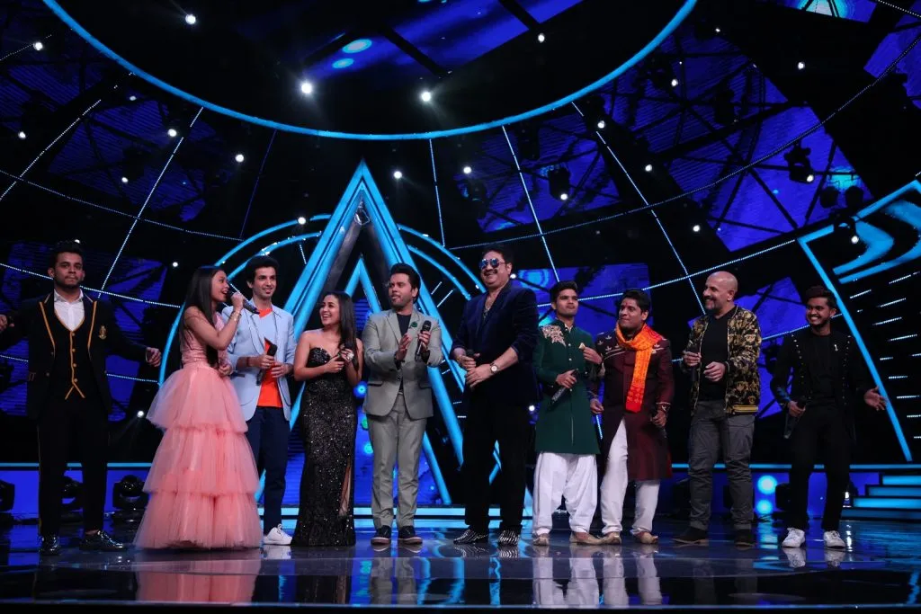 Kumar Shanu with Indian Idol Judges and Contestant